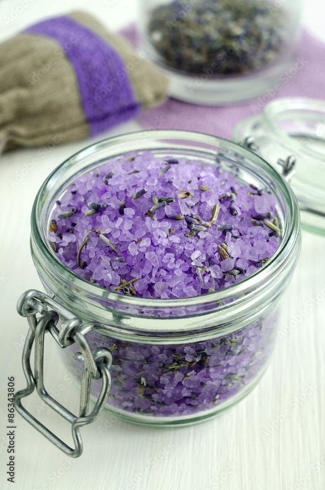 Bath salt with lavender extract and dried lavender Bath salt with lavender extract and dried lavender