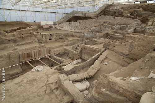 catalhoyuk Konya (Turkey). Built in 7500 B.C.