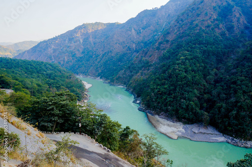 Canvas-taulu himalya mountains & ganga river in rishikesh