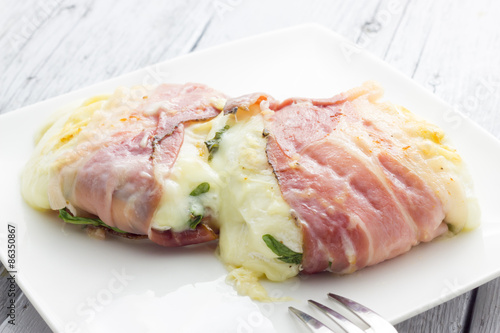 Tomino cheese with bacon