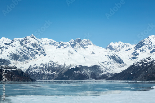 Ice in Glacier Bay © cec72