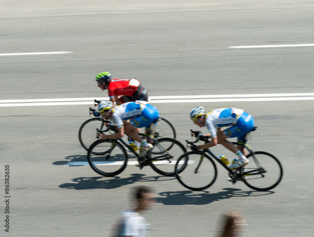 Fototapeta premium Threee cyclists on race