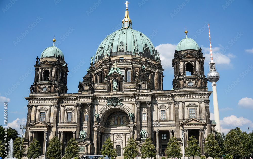 Berlin cathedral with Tv tower - Berlin