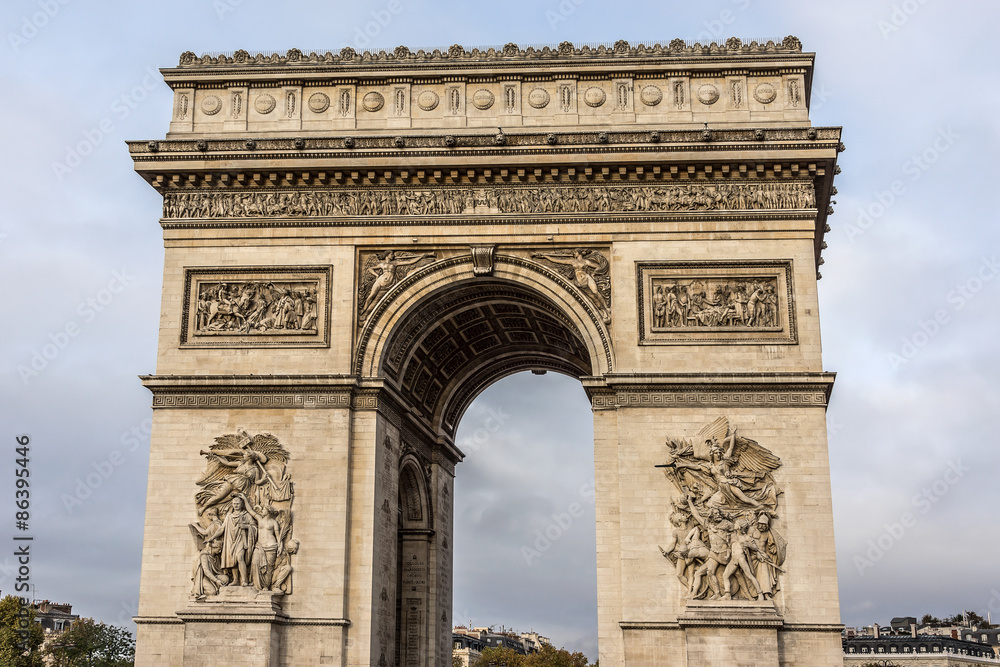 Arc de Triomphe de l'Etoile on Charles de Gaulle Place, Paris.