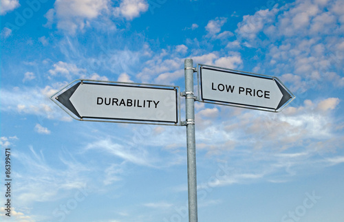 Fotografie Road sign to durability and low price