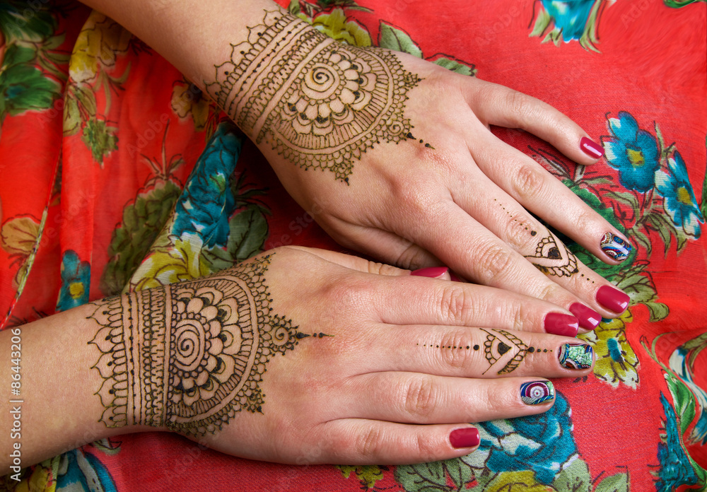 two hands with henna tattoos mehendi designs
two hands with henna tattoos mehendi designs
