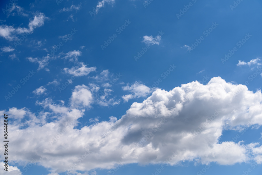 Obraz premium Blue Sky With White Clouds Background