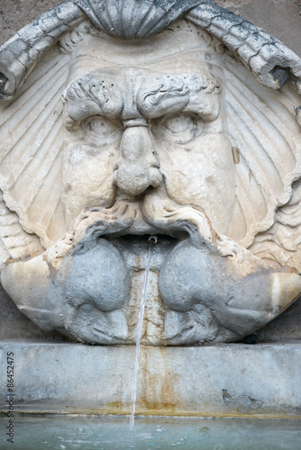 Fountain © stefanocarocci