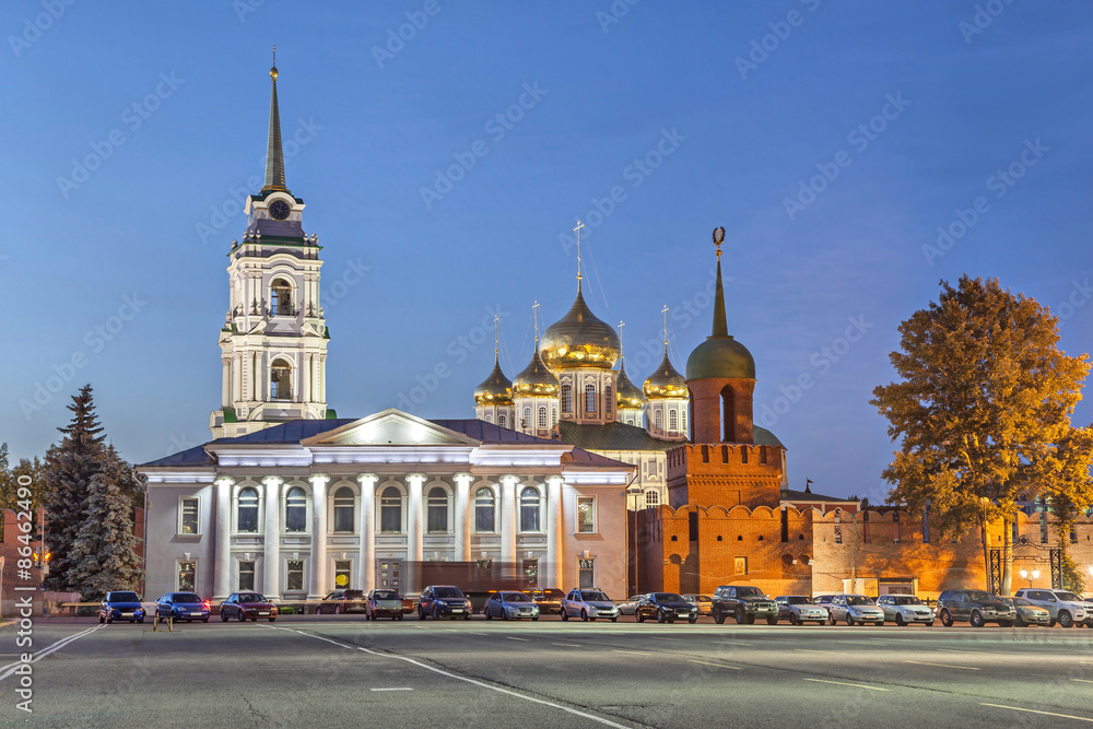 Naklejka premium Domes of Assumption Cathedral in Tula, Russia