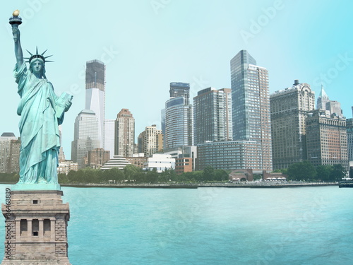 New York Statue of Liberty © wetzkaz