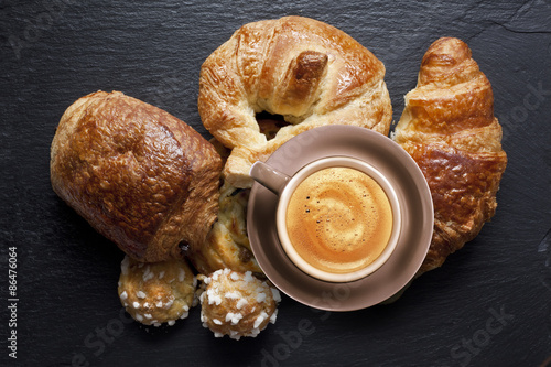 Café et Croissant photo
