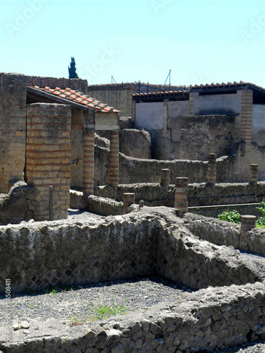 Herculanum, ville antique statufiée par l'éruption volcanique du Vésuve