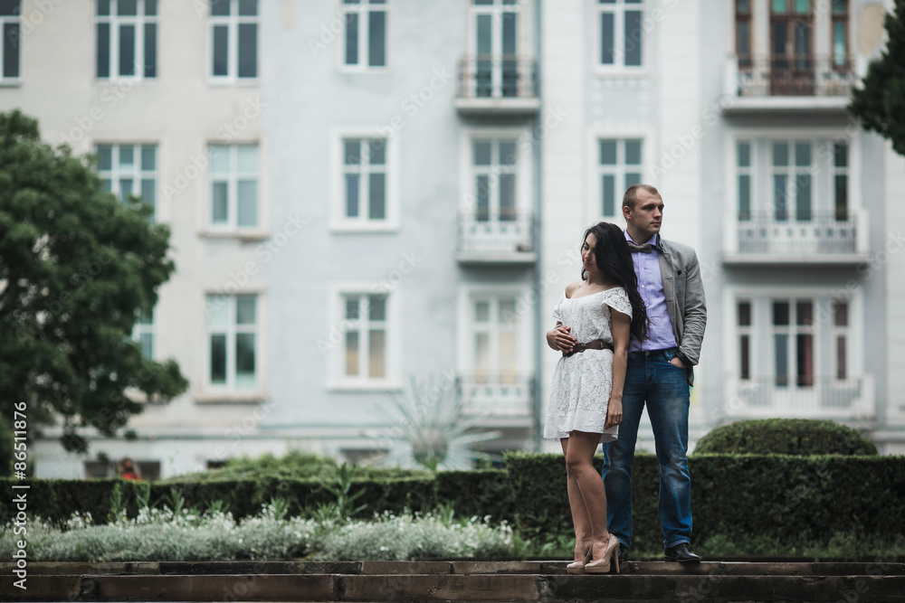 Obraz premium Young couple having a great time