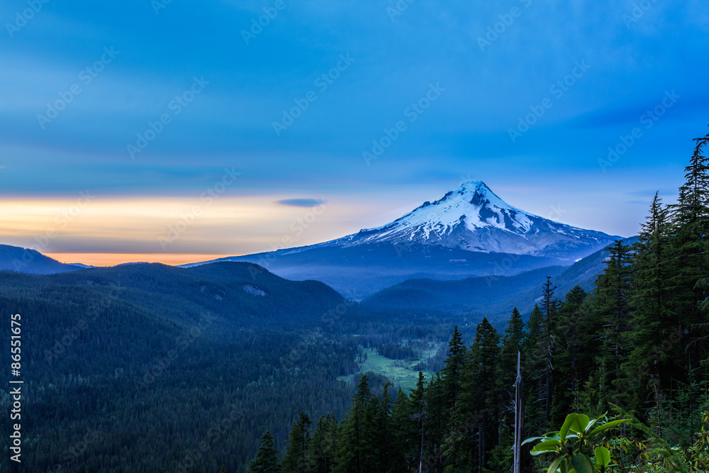 Beautiful Vista of Mount Hood in Oregon, USA