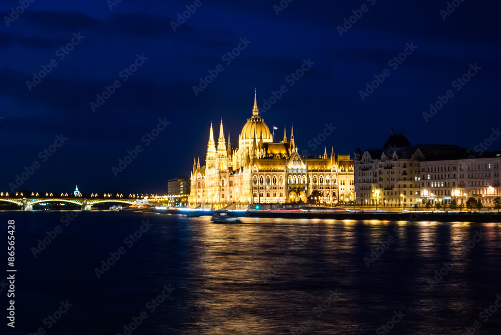 Obraz premium Budapest Cityscape at night. 