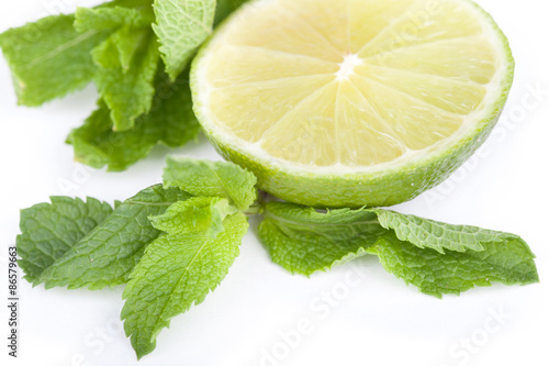 Lime and leafs of mint