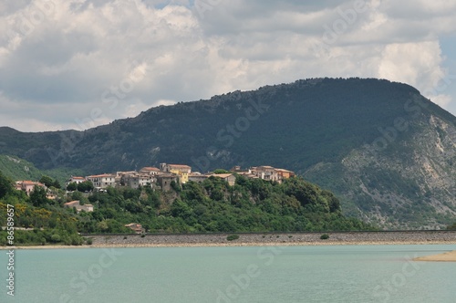 Borghi del Molise. Castel San Vincenzo