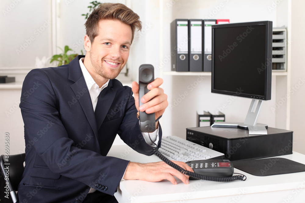 Wie Viel Verdient Man Im Callcenter im Call-Center Stock-Foto | Adobe Stock