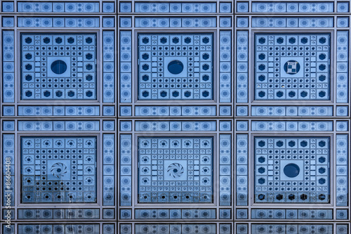 Canvas Print Arab World Institute (Institut du Monde Arabe) fragment. Paris.