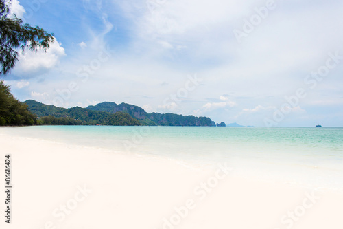 Fototapeta Naklejka Na Ścianę i Meble -  ao nopparat thara landscape of sea beach at krabi thailand