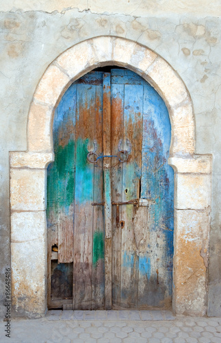 Tunisia, Kairouan, a door of a old house of the Medina