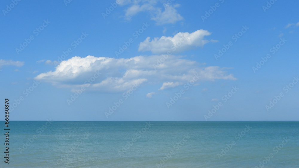 Panorama mare e cielo mediterraneo