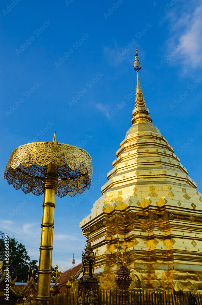 Fototapeta premium Wat Phrathat Doi Suthep Is One of Chiangmai's Most Beautiful Temples and A Tourist Attraction. (Northern Province of Thailand).