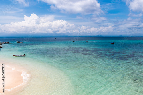 Fototapeta Naklejka Na Ścianę i Meble -  Coral island beach, Perhentian islands, Malaysia