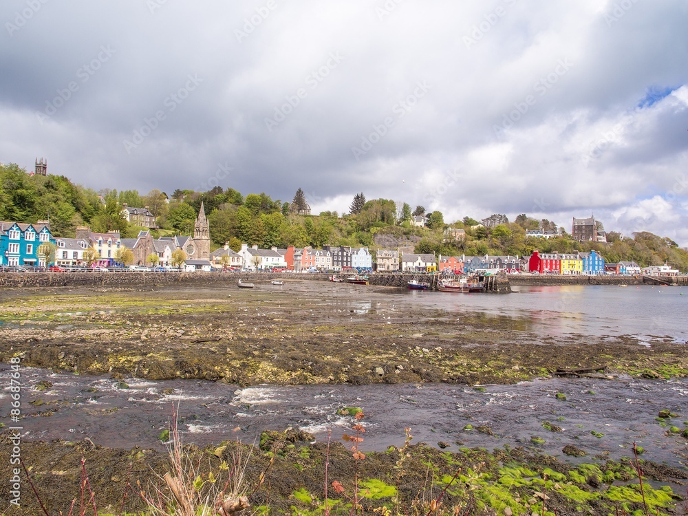 Colourful hpuses and shops at Tobermory, Mull Scotland, UK