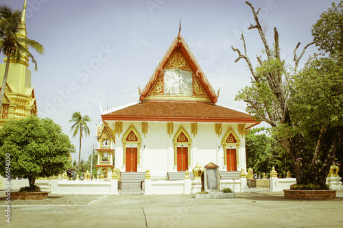 Wallpaper Mural Wat Sritum Yasothon June 2 2015:"Places of worship and temple art of Thailand" Yasothon,Thailand Torontodigital.ca