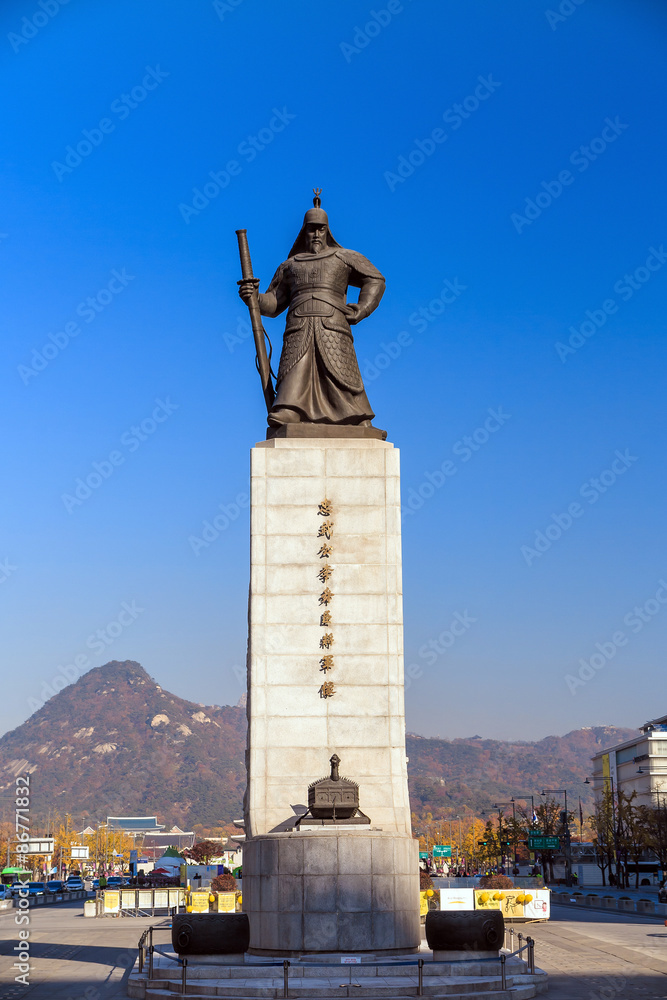 Obraz premium The statue of Yi Sun-Shin