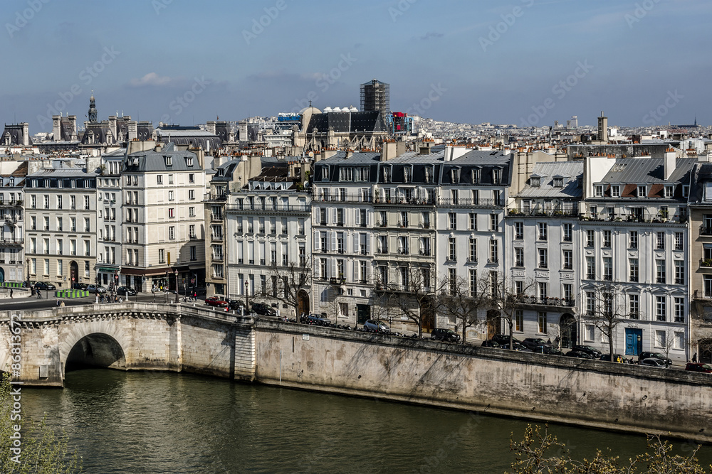 Naklejka premium Panorama of Paris. View from Arab World Institute.
