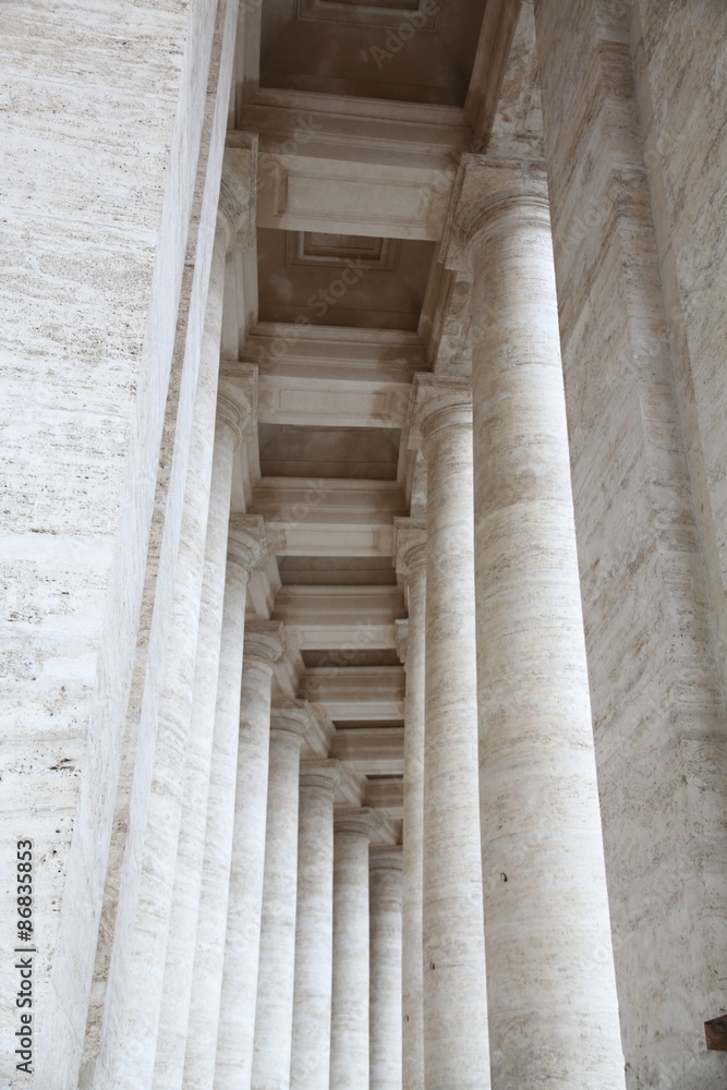 Bernini colonnade, St. Peter's Basilica, St. Peter's Square, Vatican City Bernini colonnade, St. Peter's Basilica, St. Peter's Square, Vatican City
