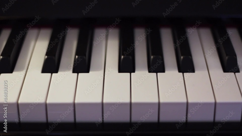 Piano Keys Dolly Move