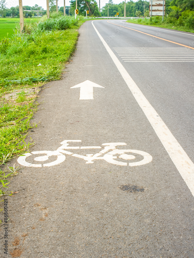 Obraz premium Bicycle lane painted on surface in Thailand
