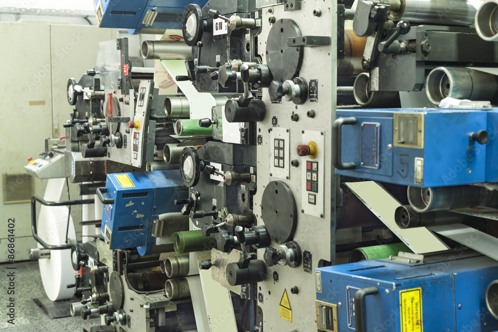 Printing labels on offset machine Printing labels on offset machine