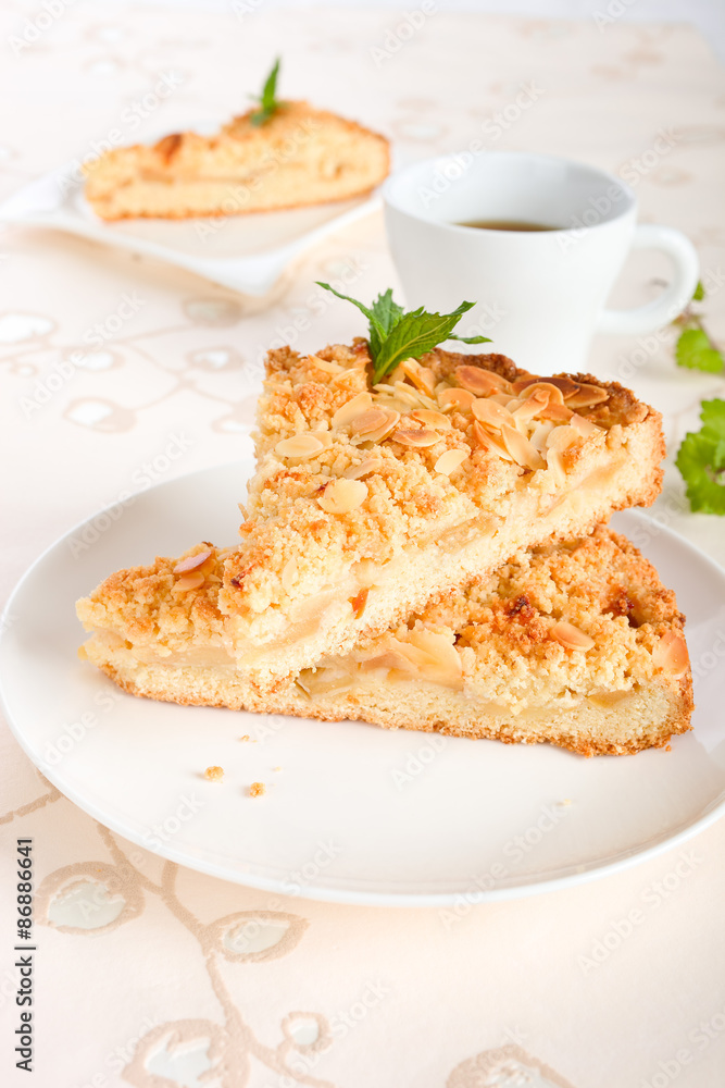 Streuselkuchen mit Äpfel Streuselkuchen mit Äpfel