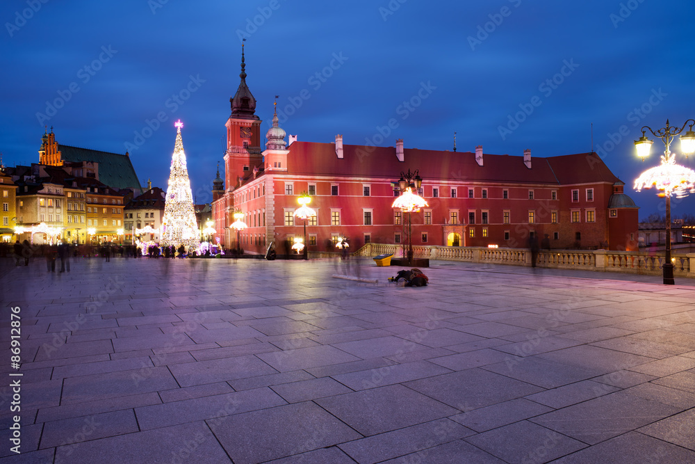 Obraz premium Royal Castle Square by Night in Warsaw