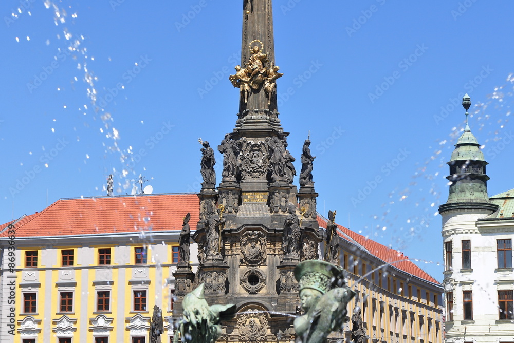 Obraz premium Holy Trinity Column in Prague's old town. The monument is in the UNESCO World Cultural Heritage