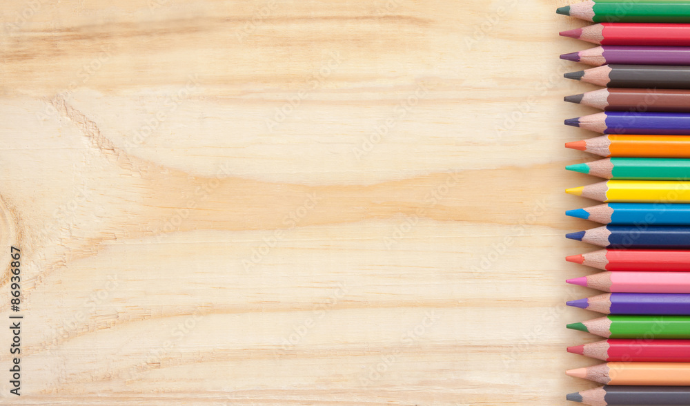 Obraz premium Colored pencil on wood