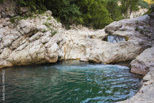 Piccola cascata sul fiume Burano