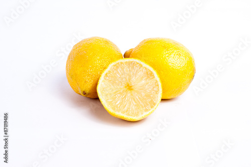 Lemons © halid994