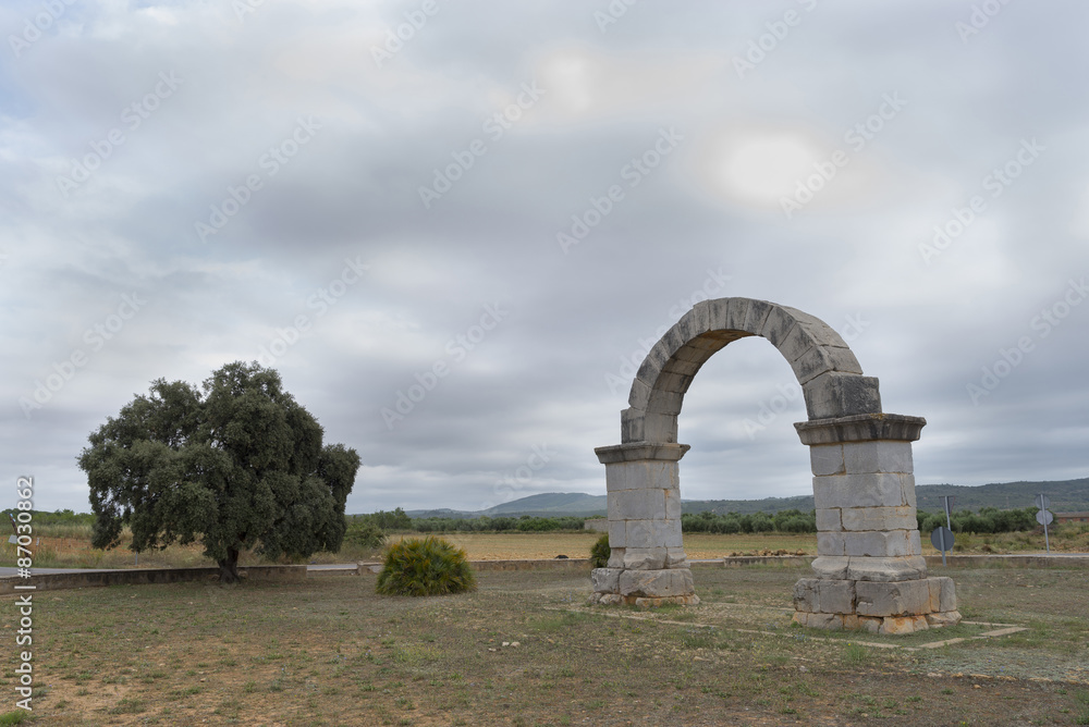 Arco romano de Cabanes (Castellón, España).