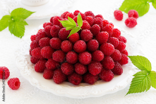 Chocolate raspberry mousse cake "Framboise".