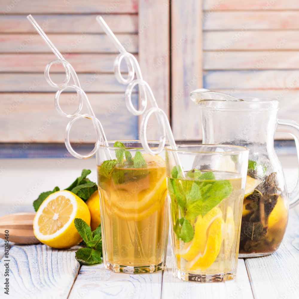 Fototapeta premium Lemonade in glass