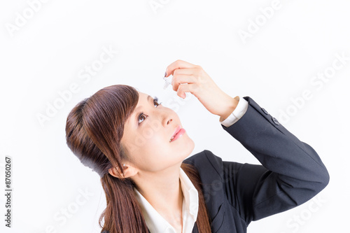 Wallpaper Mural japanese young woman put in the eye drops Torontodigital.ca