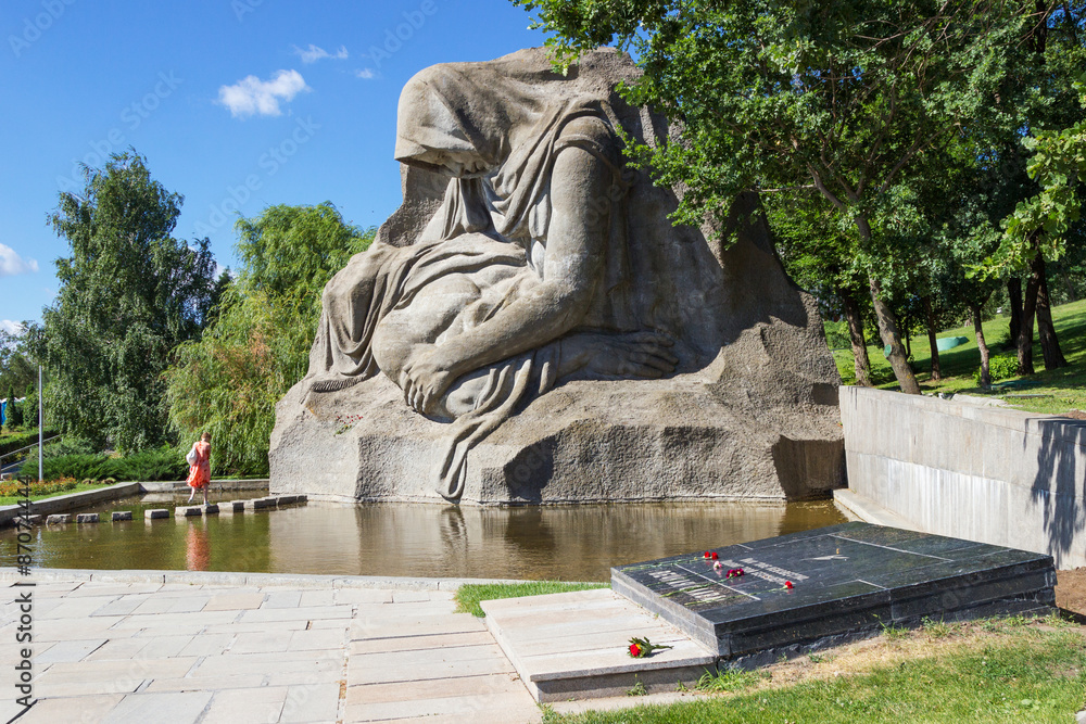 Fototapeta premium Скорбящая мать