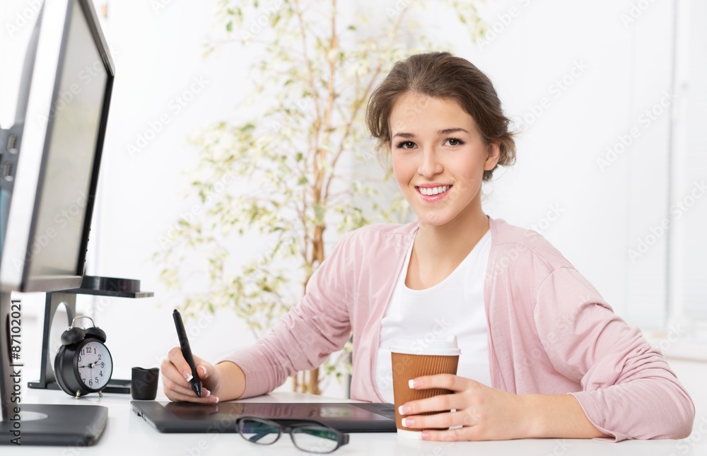Designer, graphic, women. Designer, graphic, women.