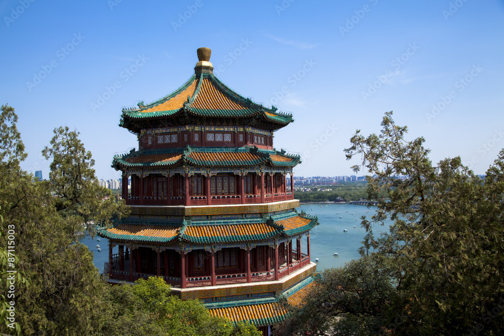 Fototapeta premium 頤和園の仏香閣