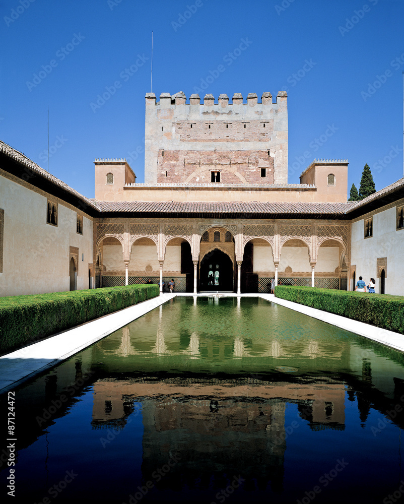Fototapeta premium グラナダのアルハンブラ宮殿